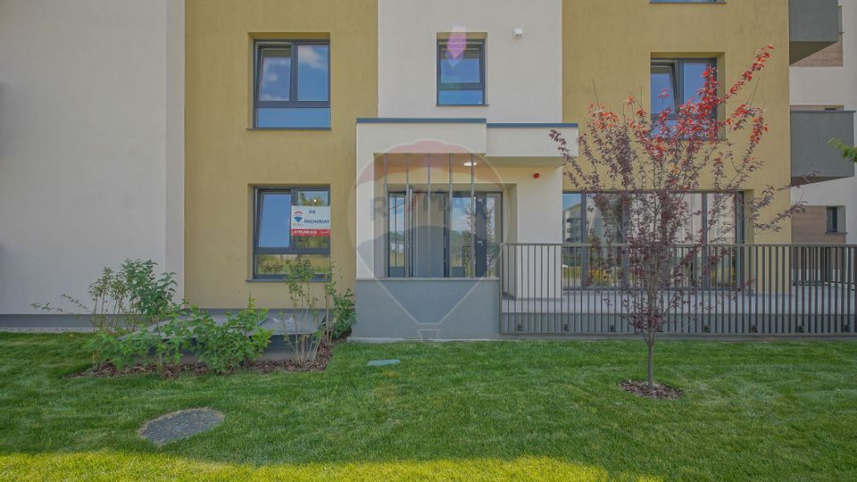 Spațiu comercial premium de inchiriat în Brașov, Zona Tractorul