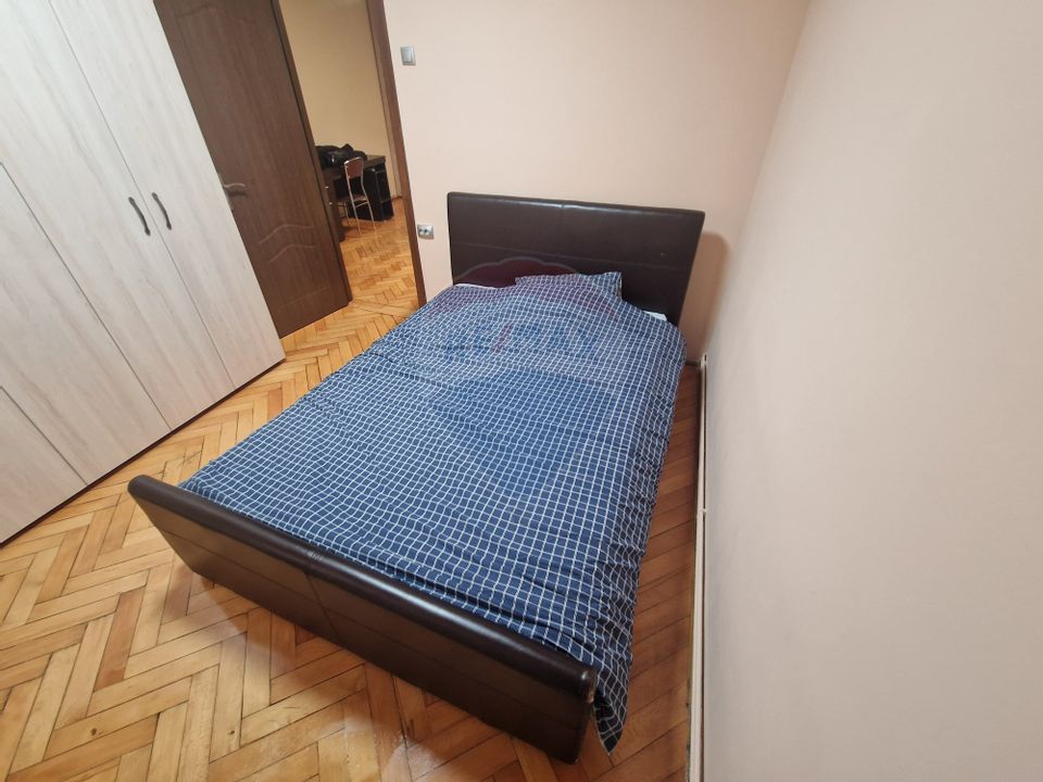 Apartament de inchiriat, 2 camere,  zona Centrala