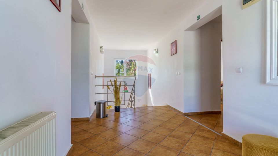 Pensiune cu 16 camere de vânzare, potential investitie,COMISION 0