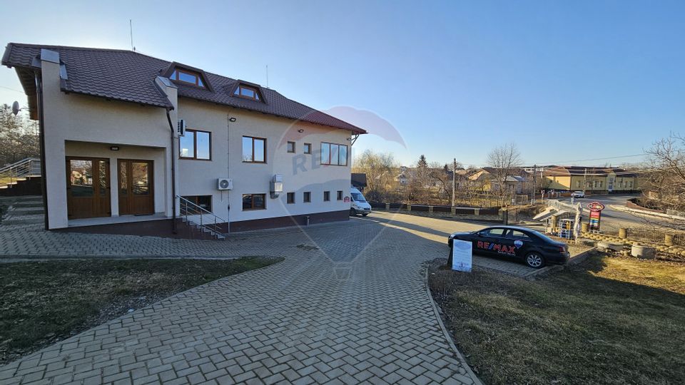 Complex comercial-cofetărie, patiserie pitzerie- Udești, Suceava