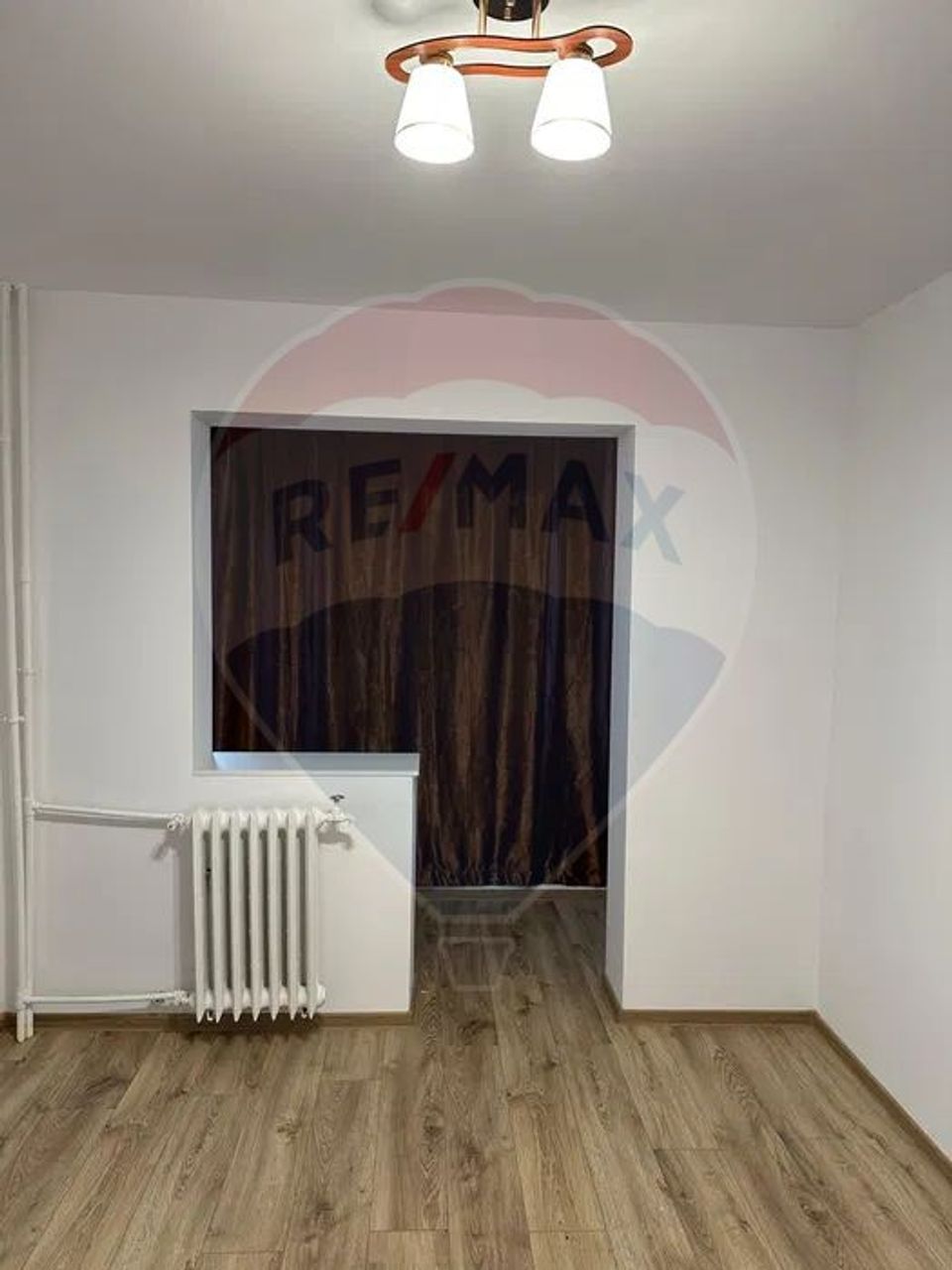 Apartament cu 2 camere de închiriat în zona Craiovita Noua