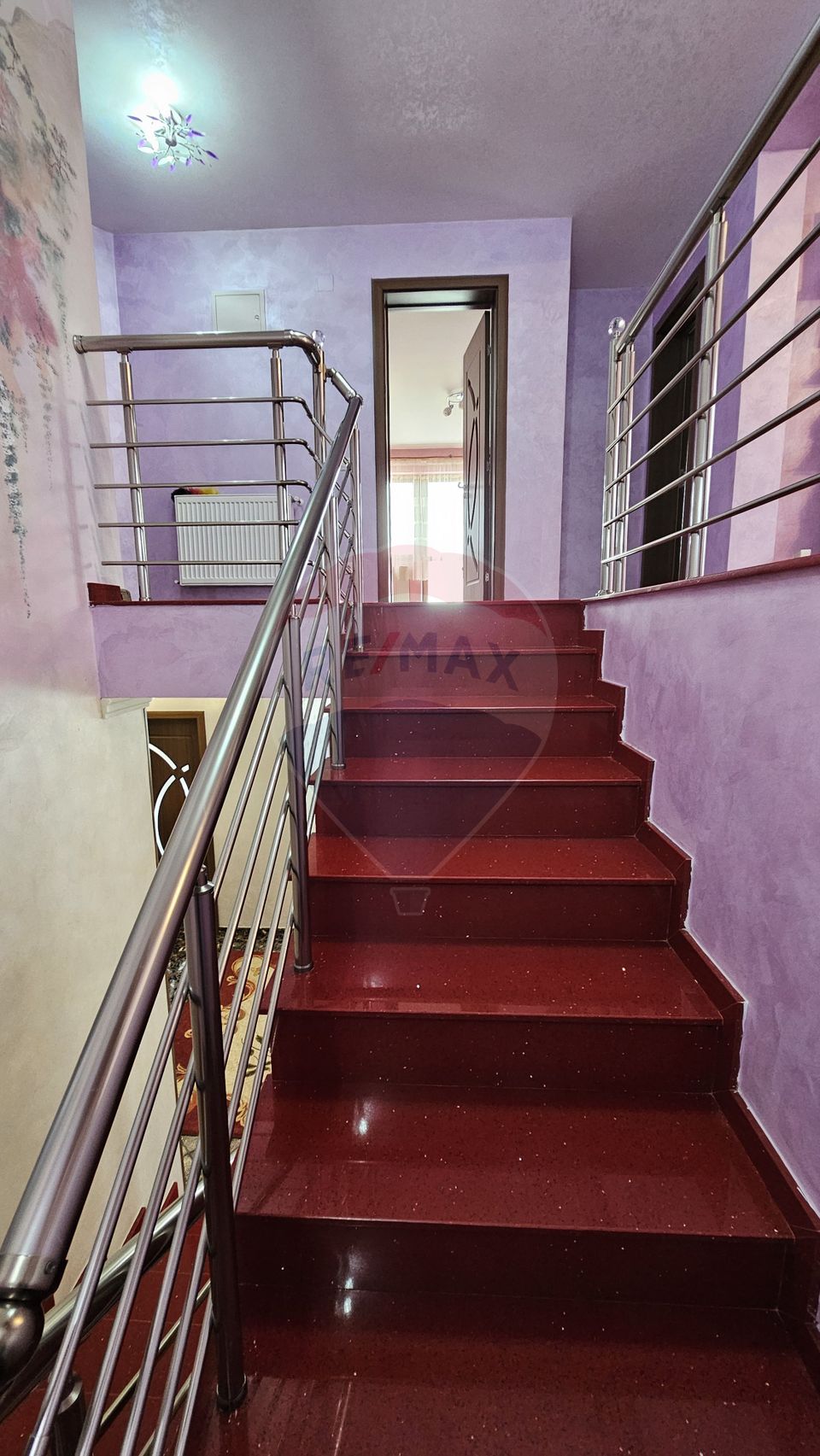 6 room House / Villa for sale