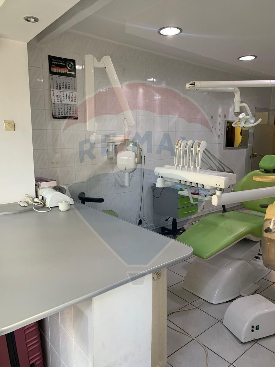Rental of fully equipped dental office Dristor