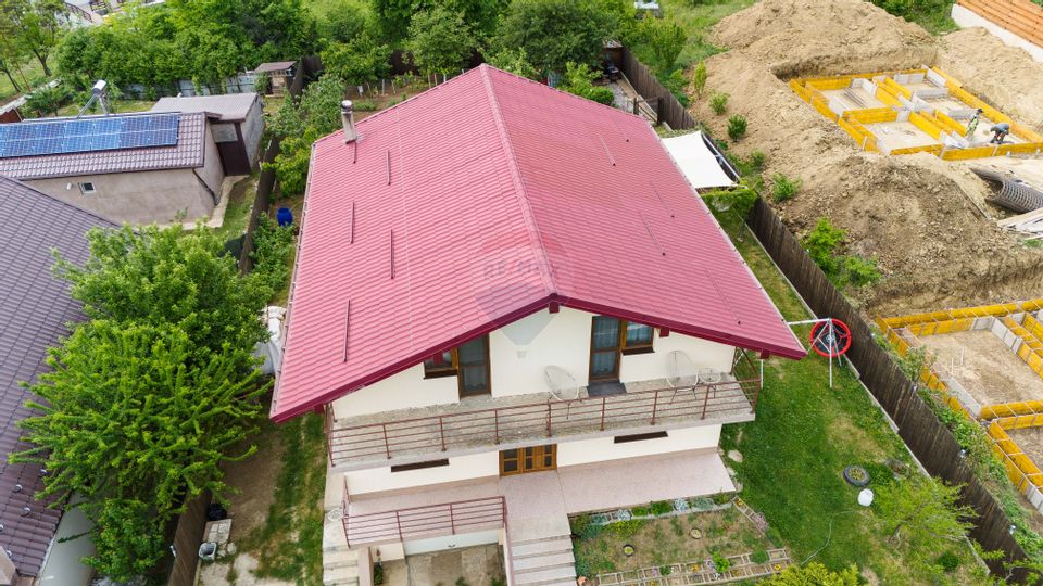 5 room House / Villa for sale