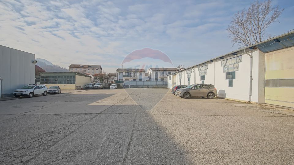 720sq.m Industrial Space for rent, Bartolomeu area