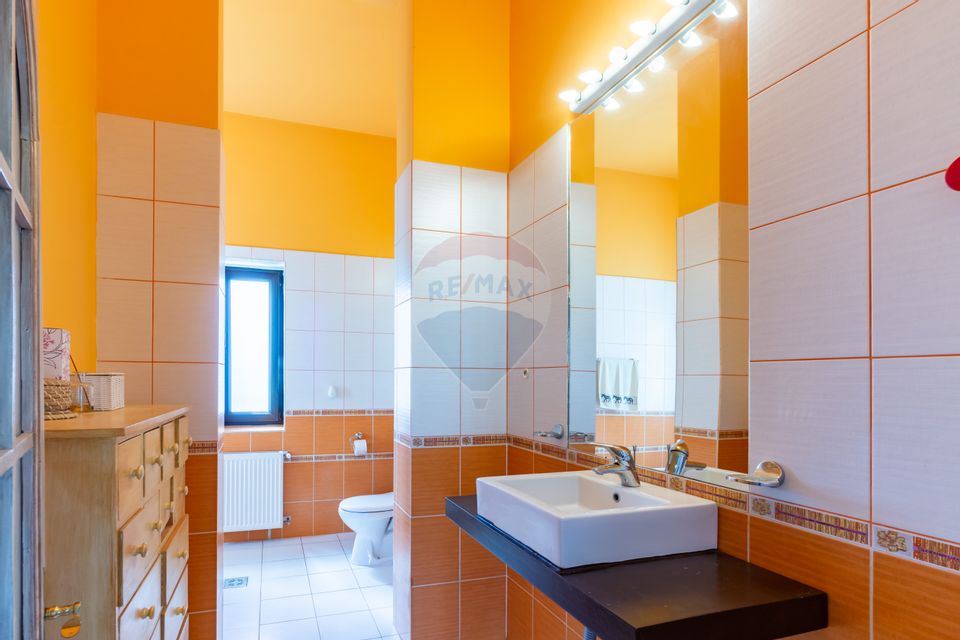 Villa for sale Laguna Albastra Corbeanca 5 rooms I 1000 sqm courtyard