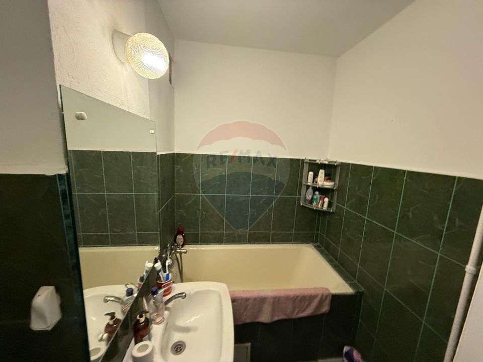 2 camere etaj 1 din 4, Calea Bucuresti,  Rotonda