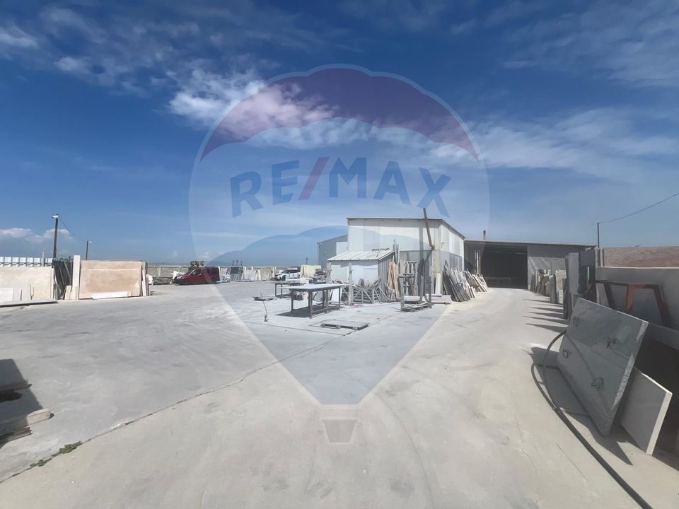 640sq.m Industrial Space for sale