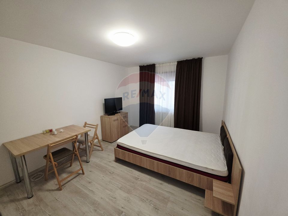 Apartament cu 1 camere în zona 1 Mai