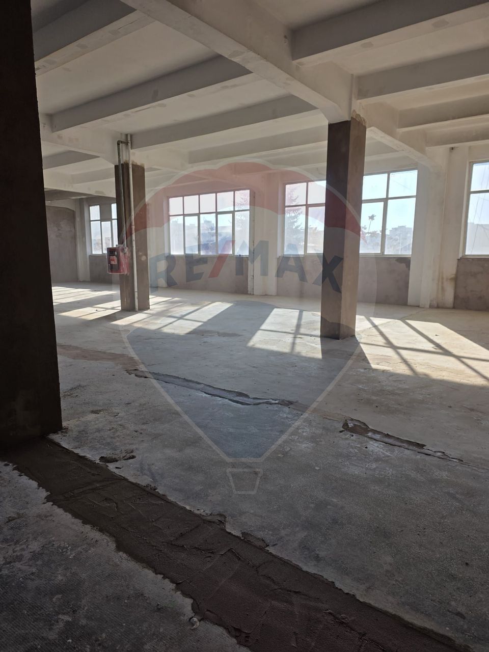 Spațiu 202 mp etaj 3  lift marfa Baicului platforma industriala