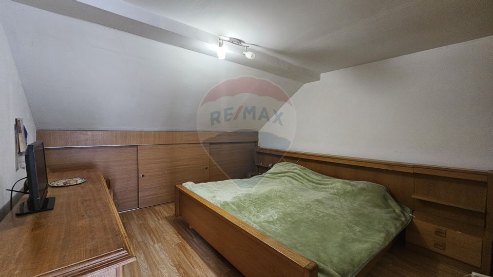 7 room House / Villa for sale