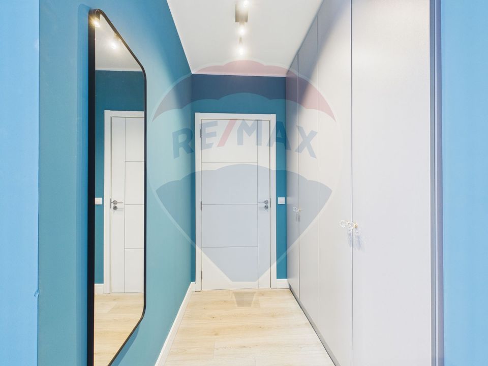 Apartament cu 3 camere de vânzare în zona Aviatiei