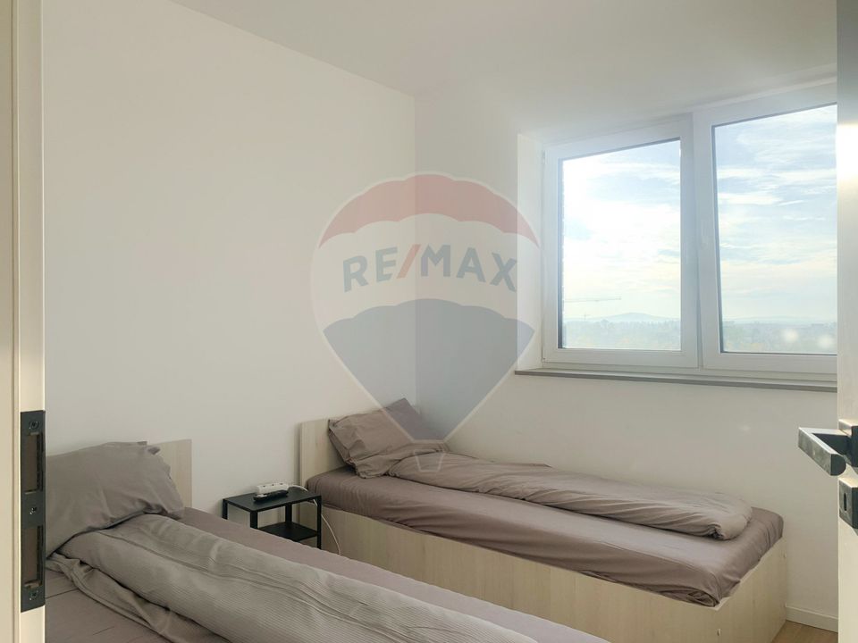 Apartament 5 camere de închiriat în Complexul Rezidențial Luceafărul