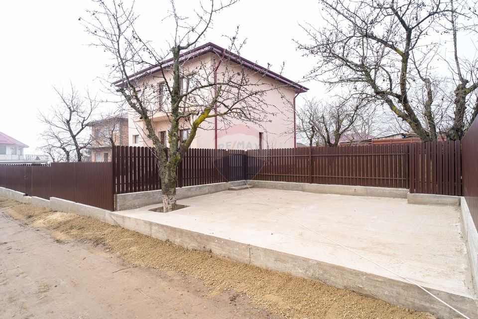Casă Nouă de Vânzare, 4 Camere 600mp Teren Intabulată Tomești-Chicerea