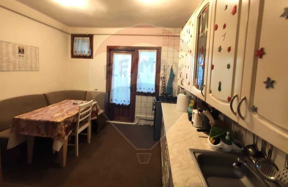 Apartament 2 camere, Etaj 1, Zona Kaufland Brăilei
