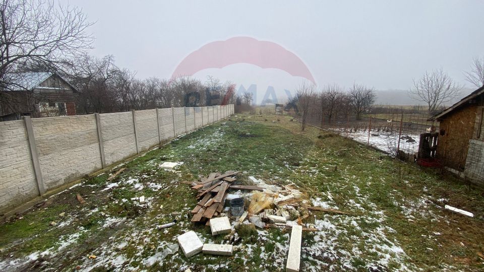 House / Villa with 4 rooms for sale, Nucet, Dambovita.