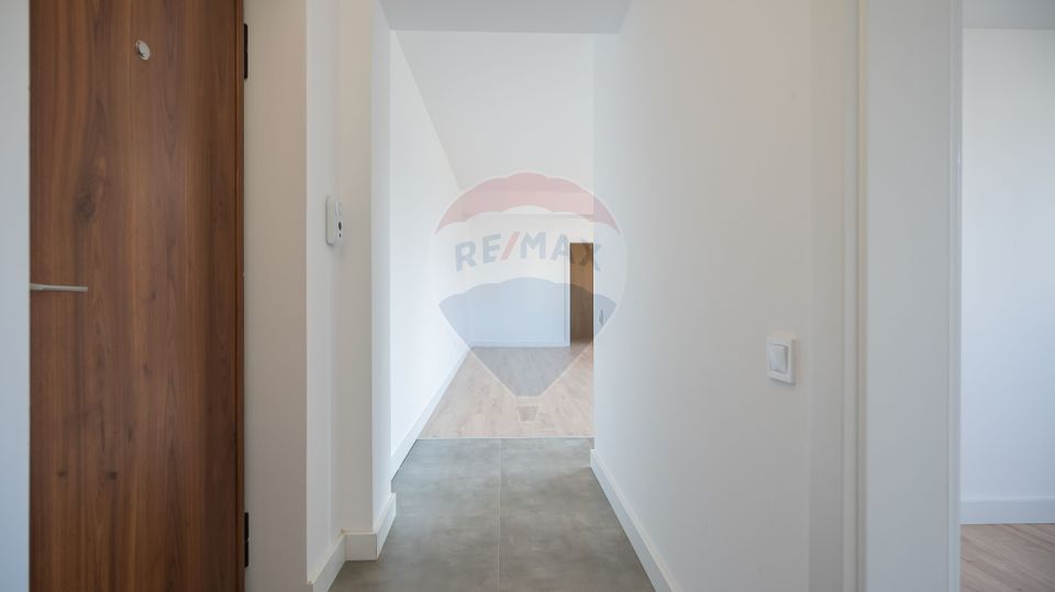 De vânzare, apartament 2 camere foarte spațios, bloc nou, Brașov