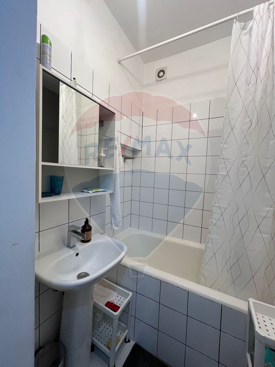 Apartament cu 2 camere de închiriat,  Barbu Vacarescu - Floreascca
