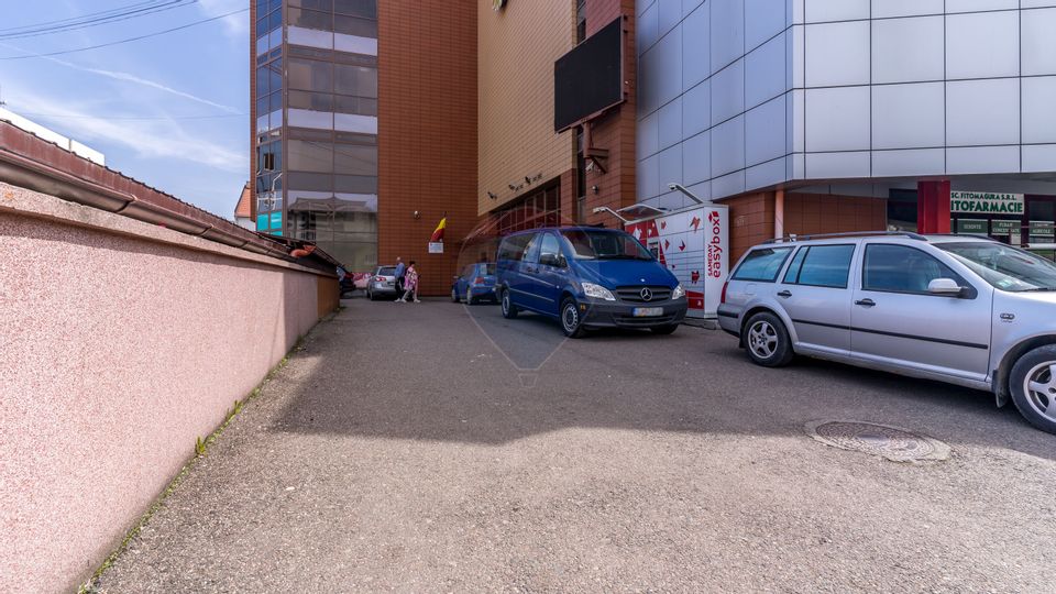 Spatiu comercial de vanzare pe strada Simion Oros Zalau