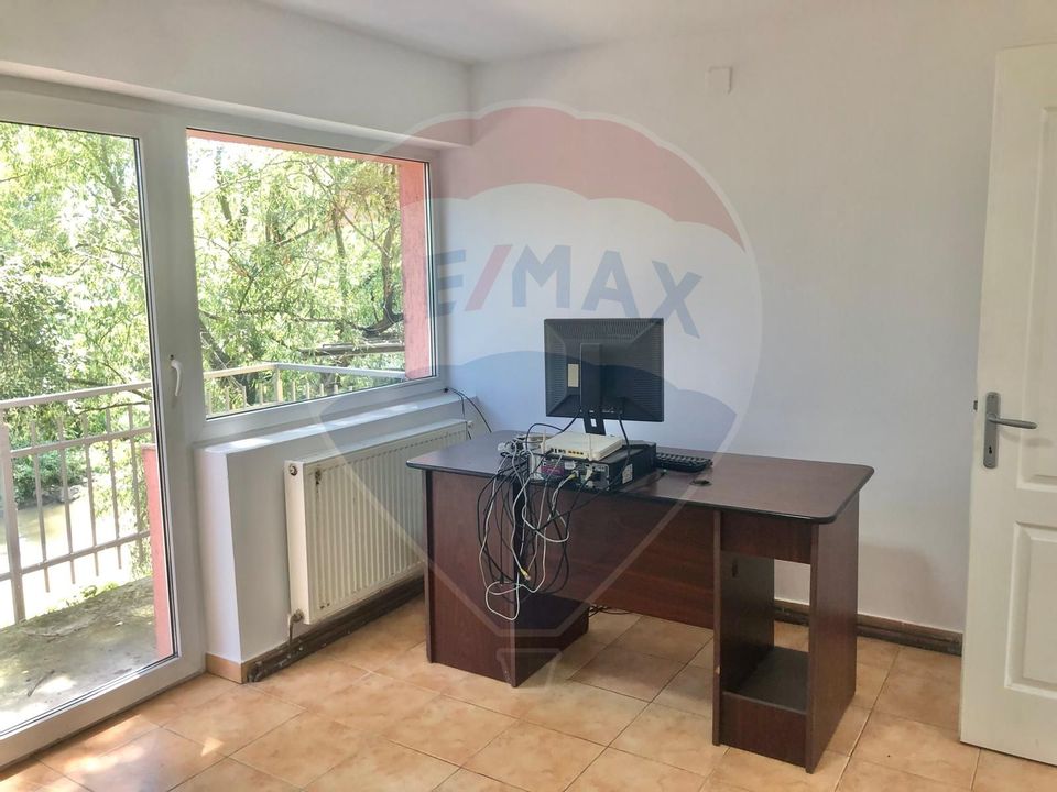 112sq.m Office Space for rent, Semicentral area