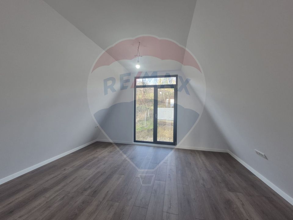 Vanzare Casa A-Frame 3 camere I Constructie 2025