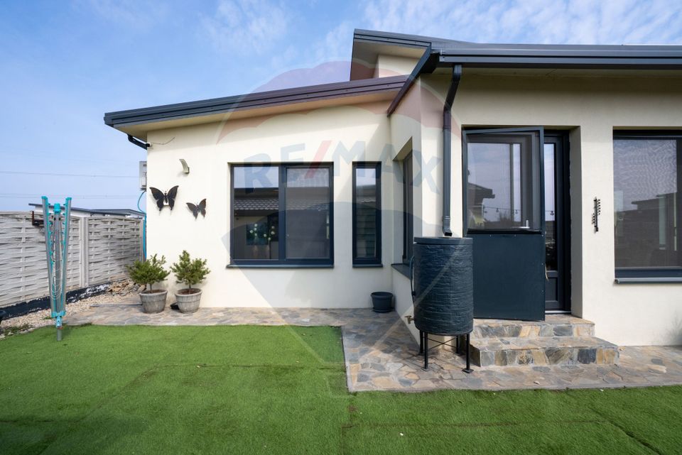 4 room House / Villa for sale