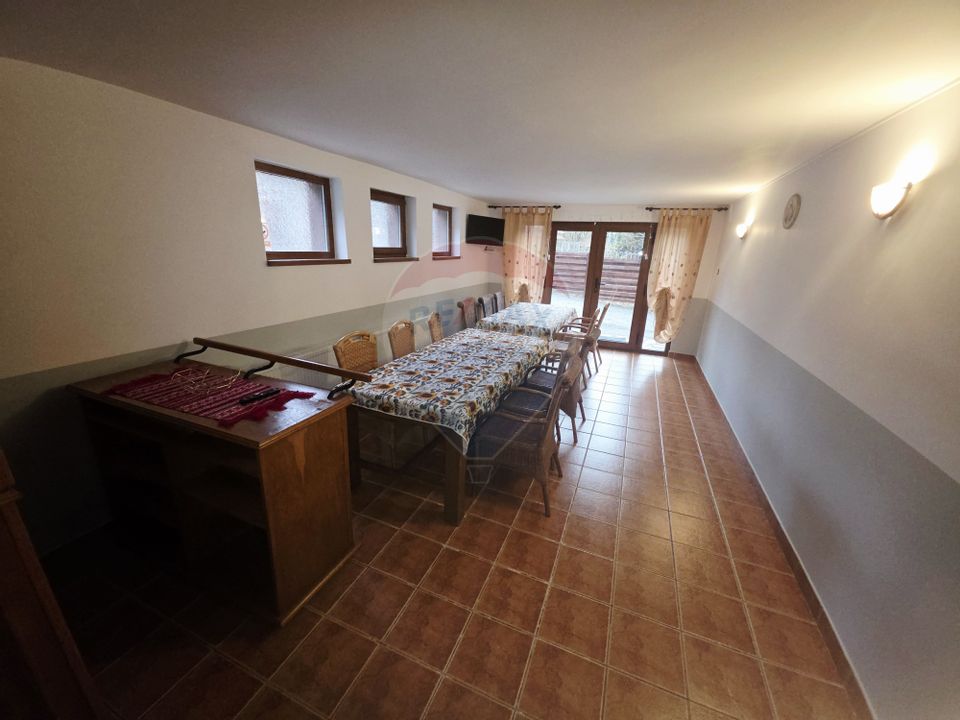 Casa /Vila de vanzare in Durau