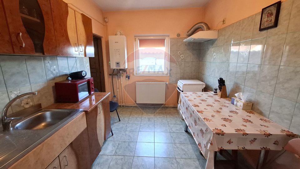 Detached house Dascalu, Ilfov, land in concession 941 sqm, DJ200