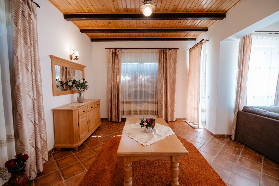 6 room House / Villa for sale