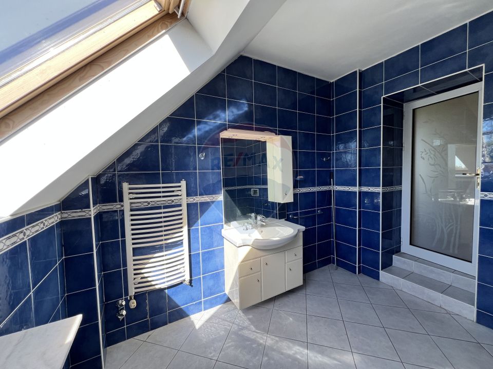 10 room House / Villa for sale