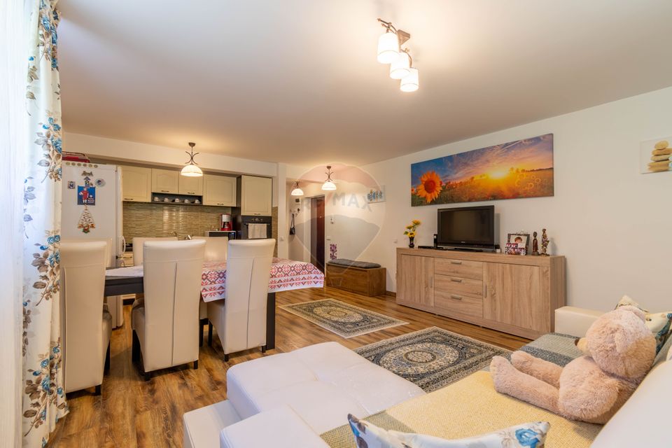 Apartament 2 camere de vanzare – Demisol - zona Campului