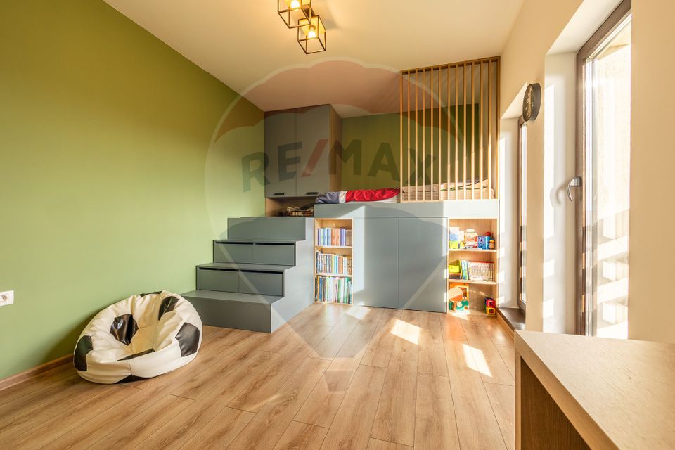 REZERVAT Casă individuala Harman