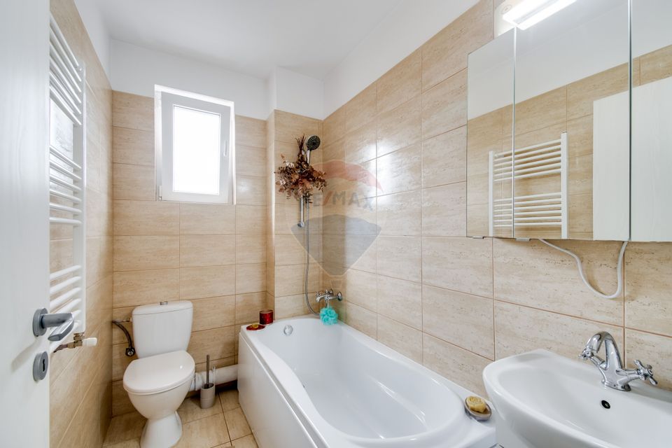 Apartament 3 camere Parc Sebastian Bloc Nou