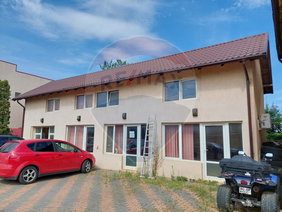 De vanzare casa ideala pentru locuinta sau sediu firma Bacau Izvoare