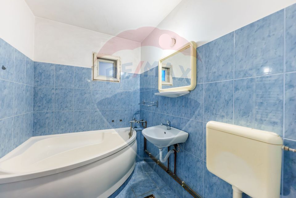 Apartament cu 2 camere de închiriat în zona Intim