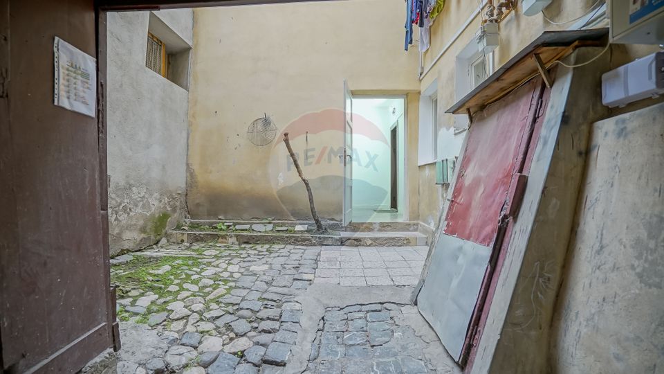 2 room Apartment for sale, Centrul Istoric area