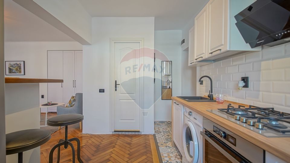 Apartament modern și cochet, la cheie, Str. Lungă