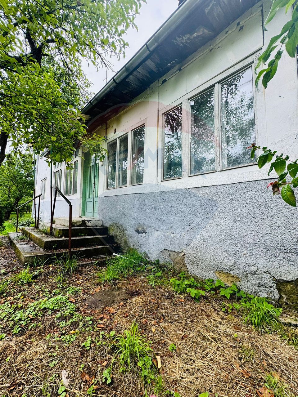 Casă / Vilă cu 5 camere de vânzare în zona Ultracentral