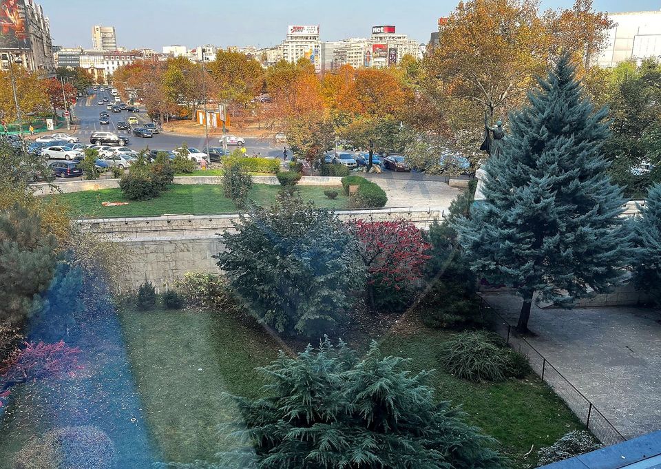 4 camere renovat | vedere fântâni Unirii | Bibescu Vodă | 106 mp