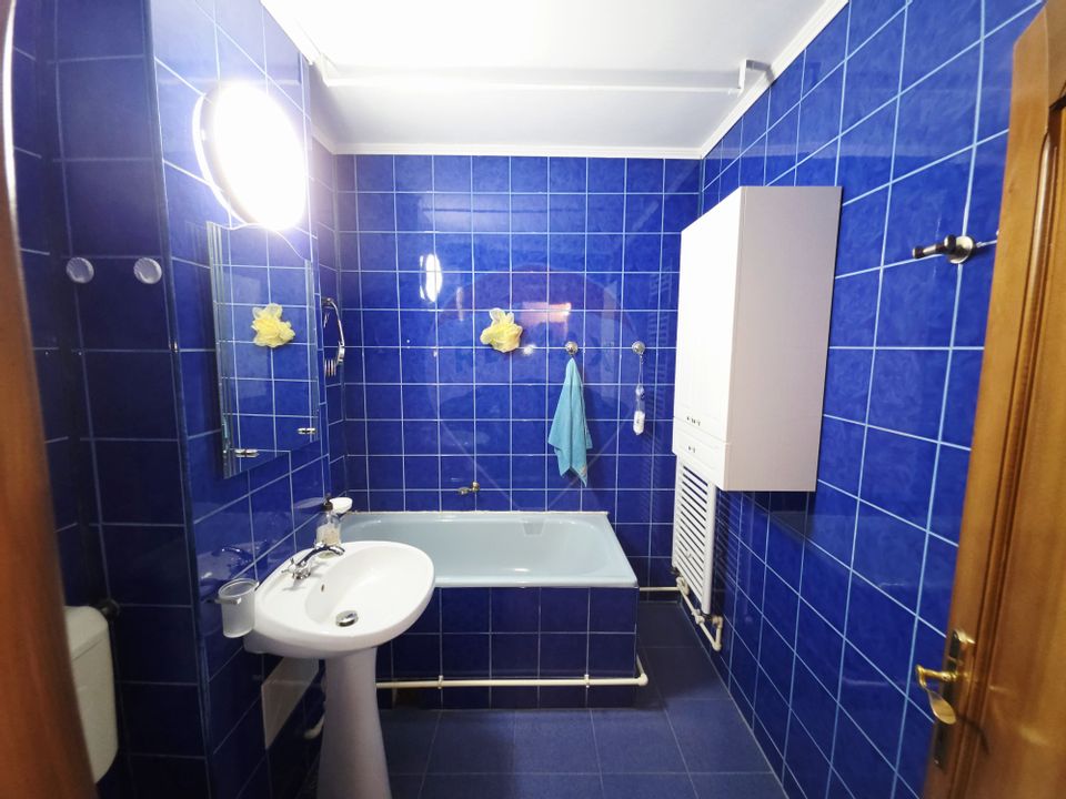 Apartament cu 2 camere de vânzare în zona 1 Mai