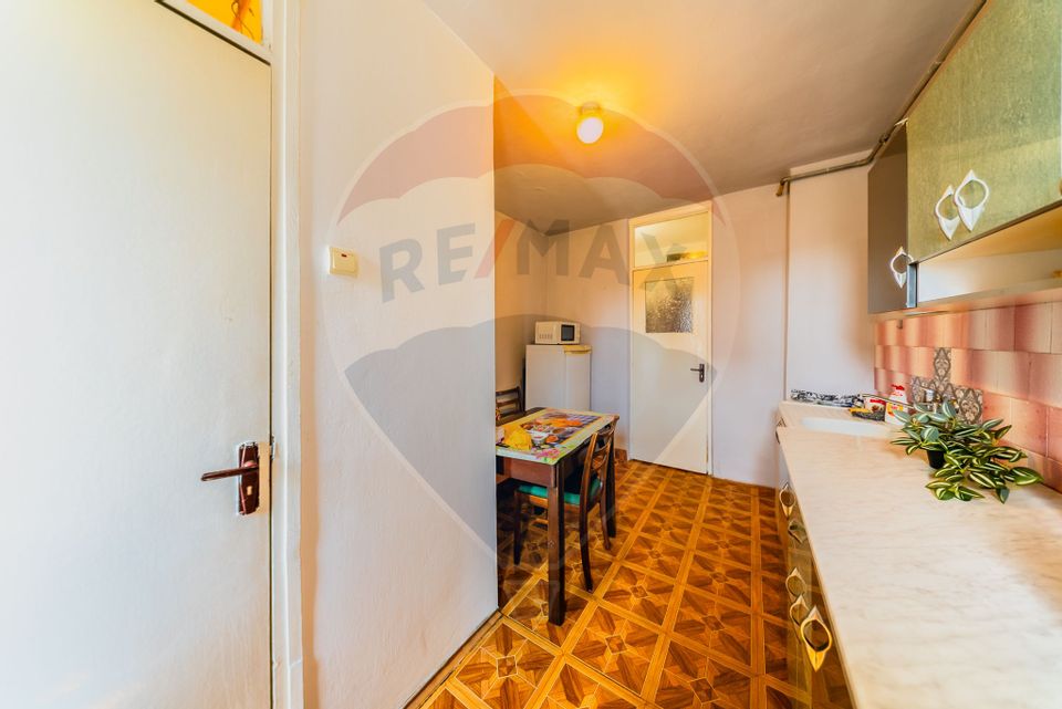 Apartament cu 2 camere de vânzare în zona UTA
