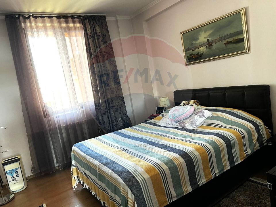 6 room Apartment for sale, Fundeni area