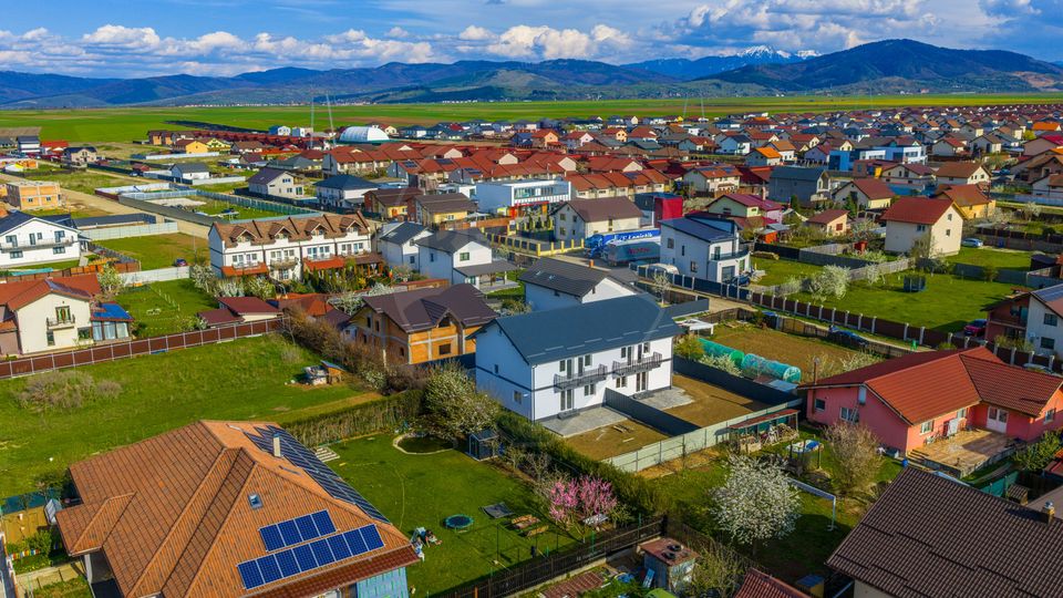 5 room House / Villa for sale