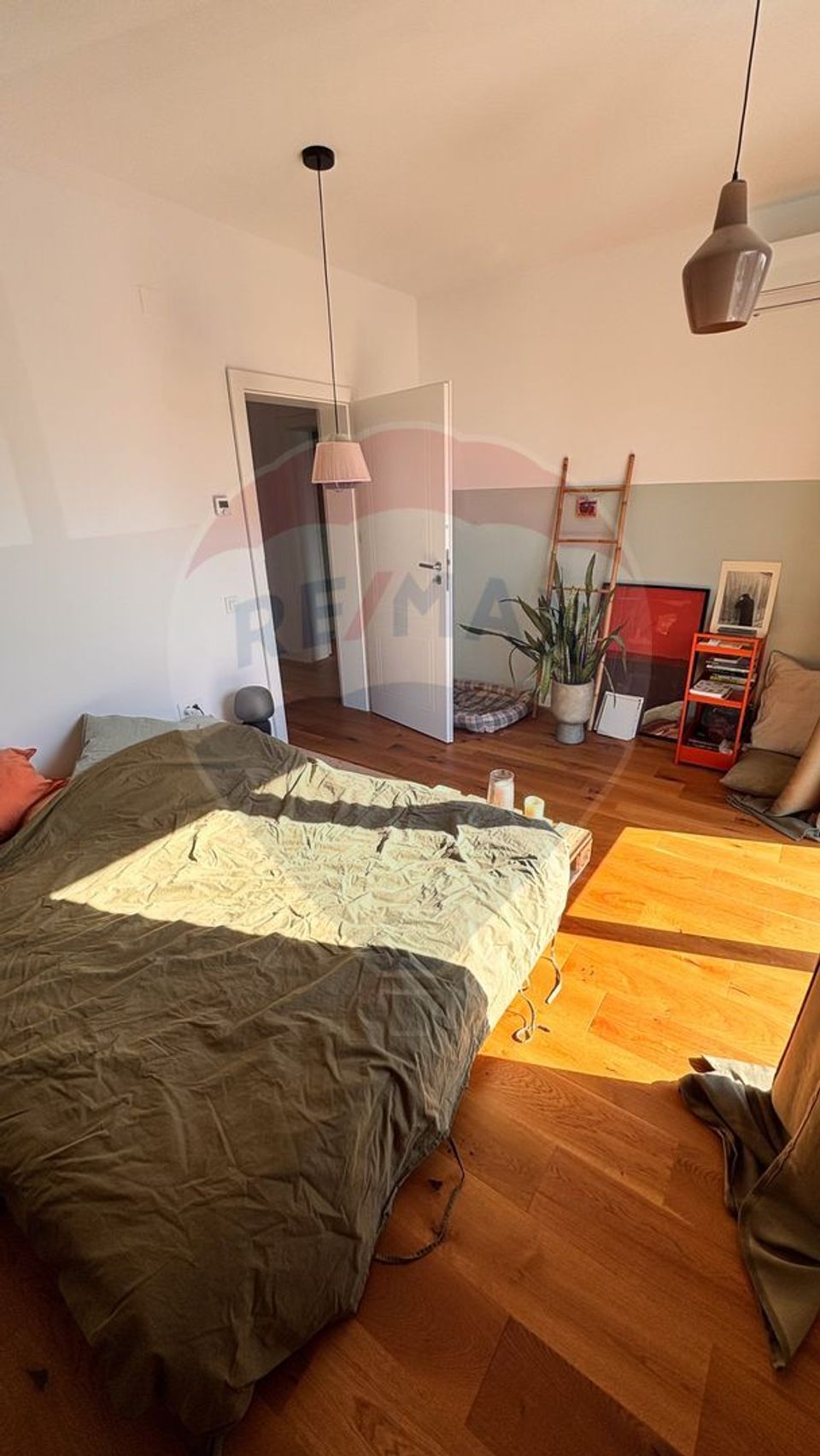 Casa / Vila de închiriat, zona Corbeanca