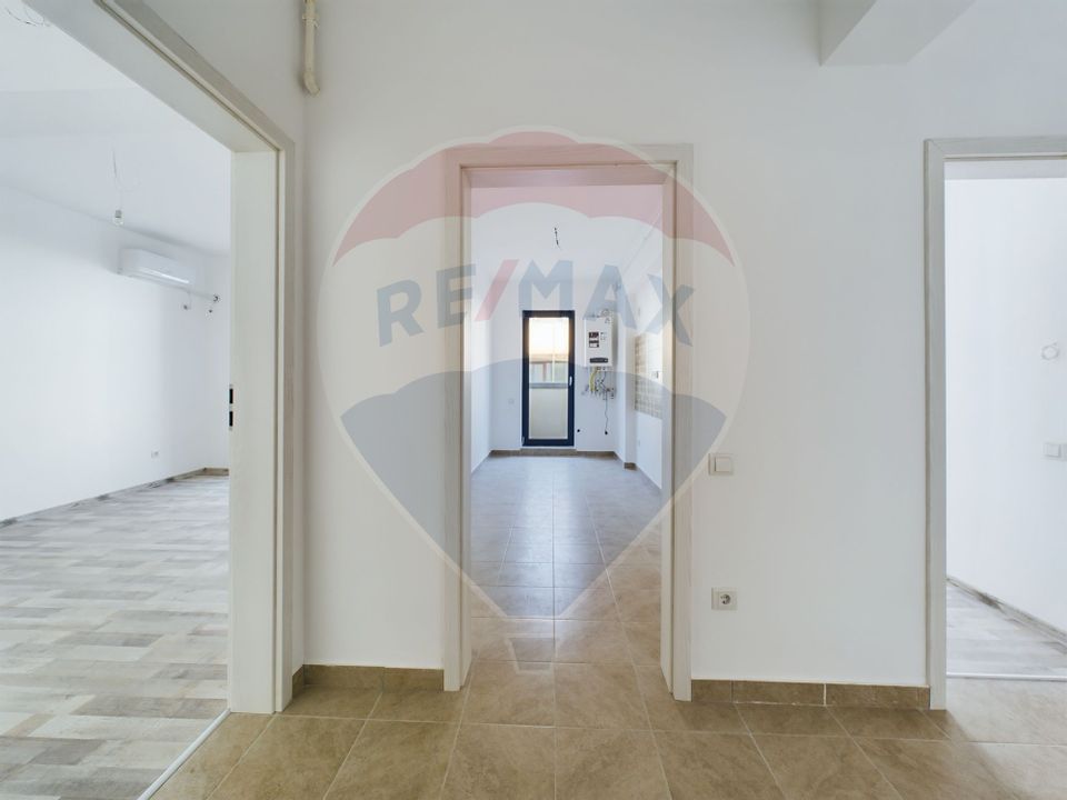 Apartament  de vanzare cu 2 camere in zona Vitan