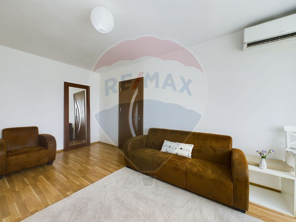 Apartament de vanzare 2 camere | Aparatorii Patriei - Emil Racovita