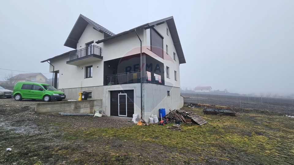 Casă / Vilă de lux, Moara Nica, Suceava