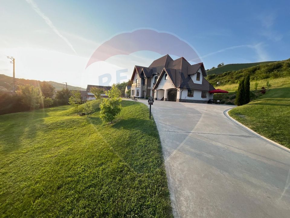 4 room House / Villa for sale, Central area