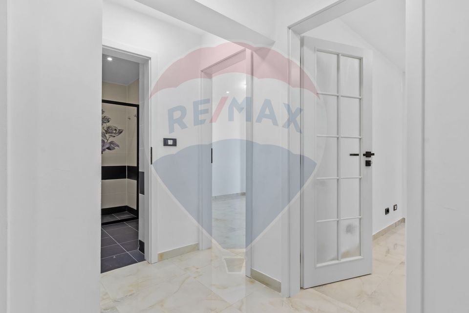 Apartament modern cu 3 camere de închiriat - zona Băncilor