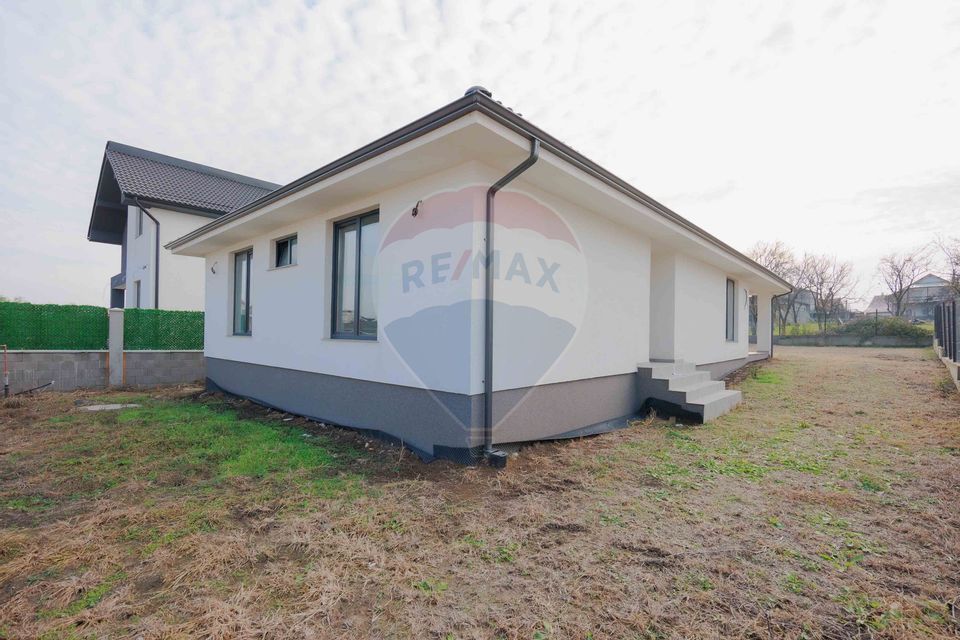 4 room House / Villa for sale, Calea Clujului area